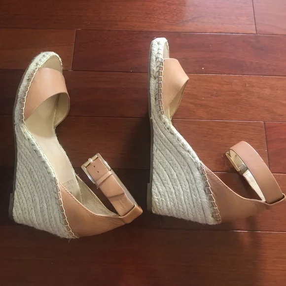Vince Camuto Wedges Espadrille Shoes - Picture 4 of 6